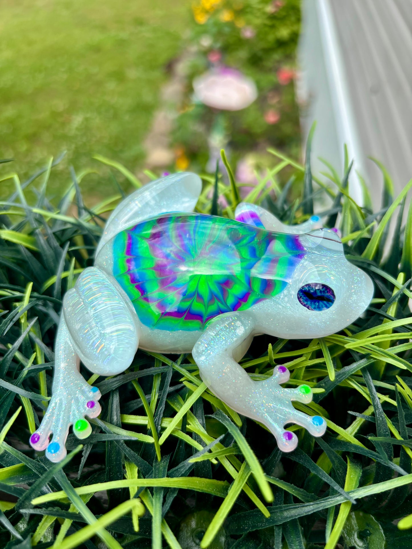 Frog Tie Dye Blue/Green/Purple