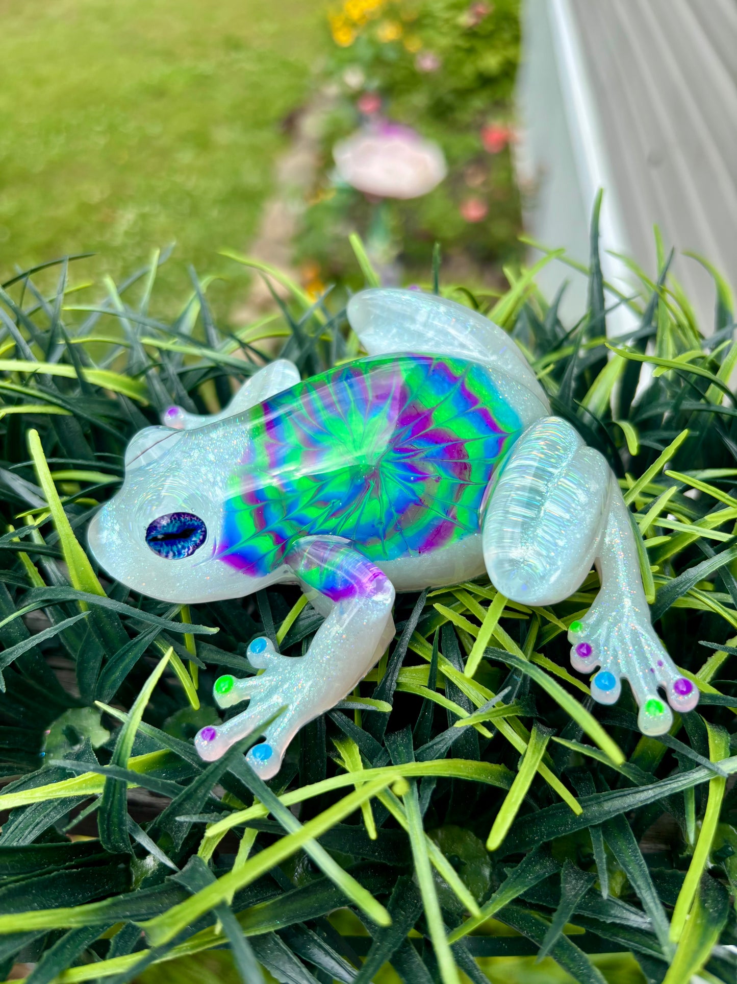 Frog Tie Dye Blue/Green/Purple