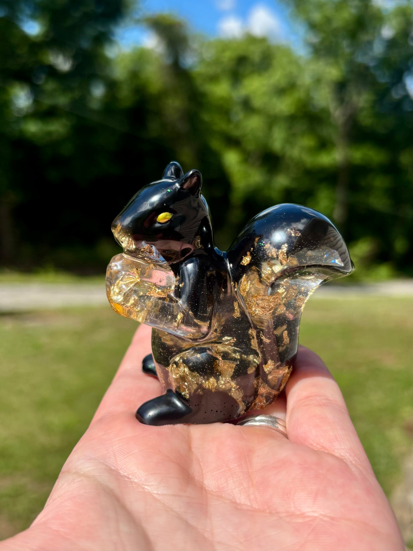 Squirrel Black/Gold Flake