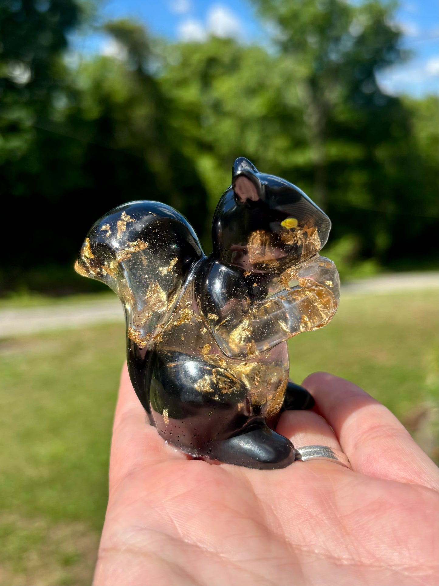Squirrel Black/Gold Flake